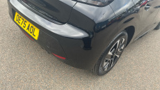 Peugeot 208 1.2 PureTech 100 Allure 5dr Petrol Hatchback